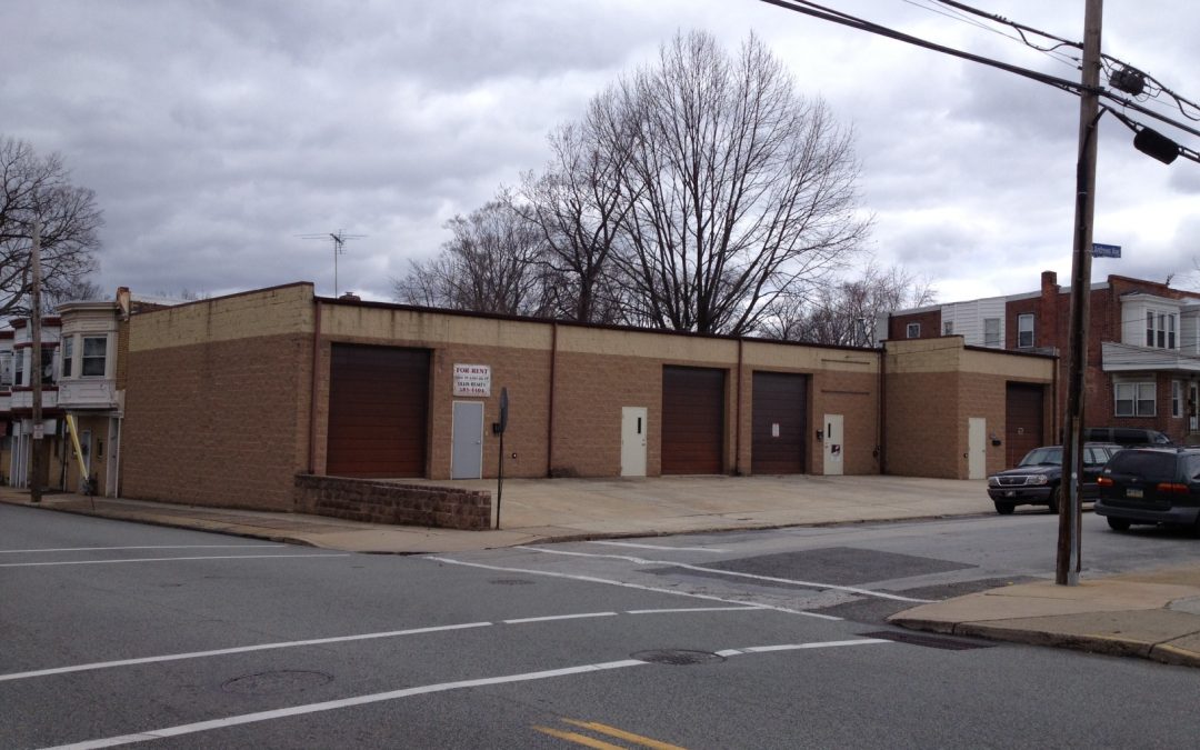 +/- 2,100 sf of Clear span Warehouse available in Collingdale
