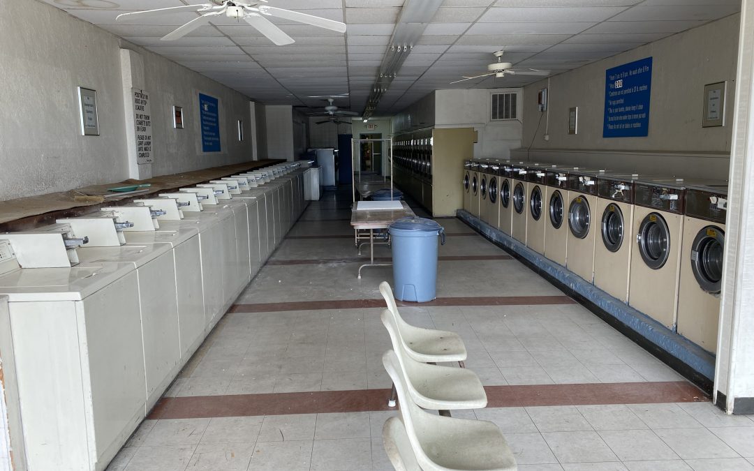 Burnridge Shopping Center Laundromat